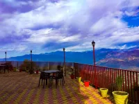 Hotel Himdhara, Near Mall Road Dalhousie