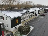 Chalet Motel Mequon Hotels in Ozaukee County