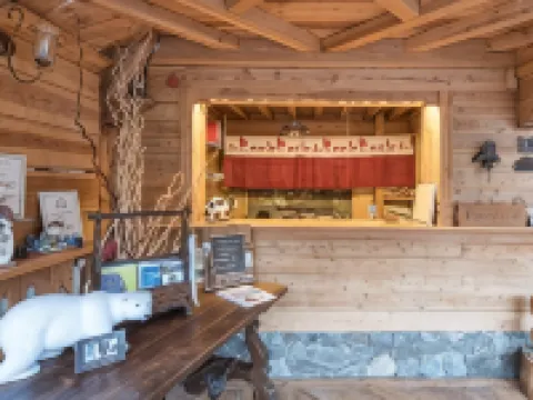 Hotel l'Ecureuil Hotels in Auron