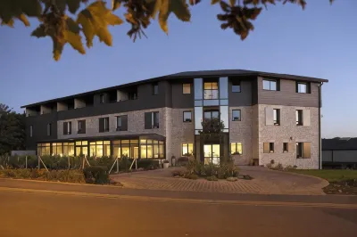 Hôtel Restaurant les Grains d'Argent Dizy - Epernay Hotels in Mardeuil