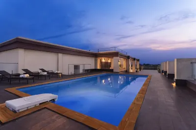 Nataraj Sarovar Portico Jhansi Hotels in 