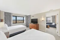 Embassy Suites by Hilton Anaheim Orange فنادق في Orange