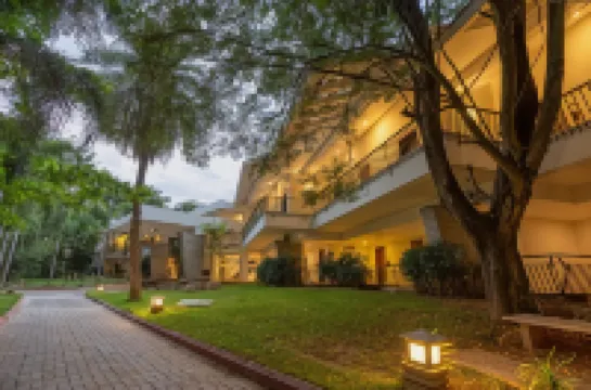 Silent Shores Resort & Spa