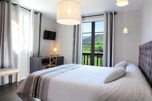 Maison Bonnet Itxassou Hotels in Cambo-les-Bains