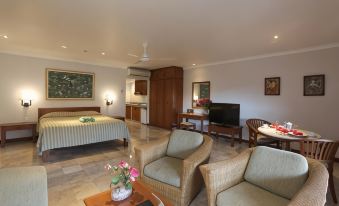 Peninsula Beach Resort