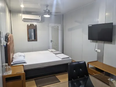 Hotel the Cube Stay Hotels near Tomb of Adham Khan