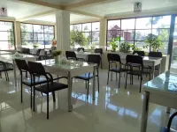 Del Mar Hotels in Ureki