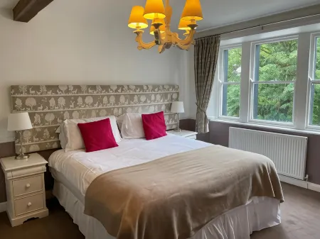 OYO New Inn Hotel Отели в г. Крейвен Дистрикт