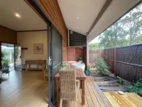 Grape Juice Retreat Rustic Romantic Gateway 5Mins to Beaches & Town