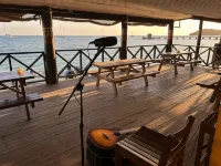 Ratu Kini Backpackers & Dive Resort Hotels in Mana Island