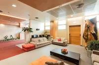 อัลแบร์โกอาเธเนอุม