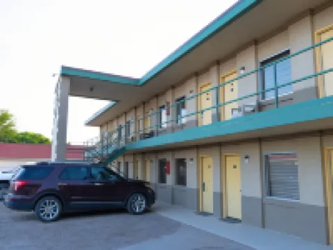 South Wind Inn Hotels in Liberal