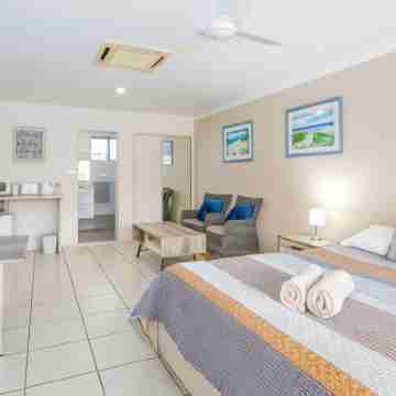 Yamba Twin Pines Motel Rooms