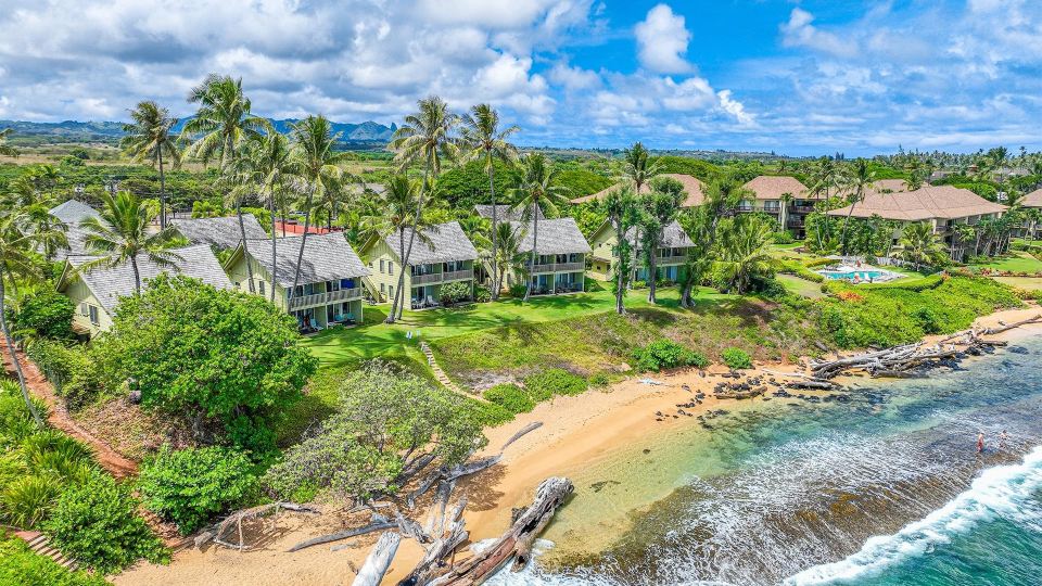 Expansive Ocean Views and Pool Access - Breathtaking Coastal Retreat