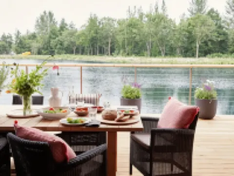 The Lakes by Yoo Hotels in Lechlade