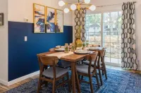 Archer's Retreat-Sleeps 10-1/2 mile to Lake Michigan! Pet/Kid Friendly