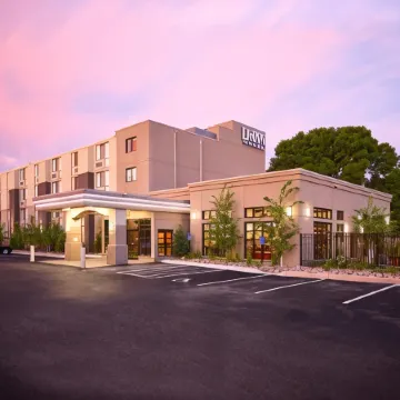 Livinn Hotel St Paul East / Maplewood