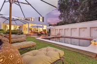 Stellenbosch Manor - Swimmingpools
