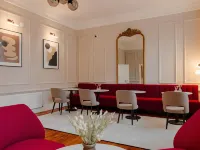 The Leeson Inn Hotels near Gallery 29