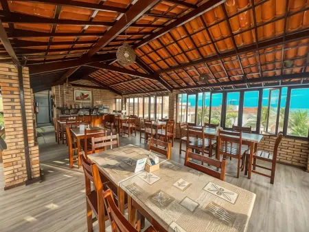 Falésia Praia Hotel