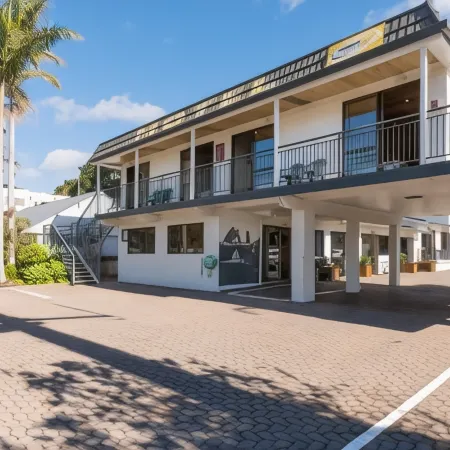 Outrigger Motel