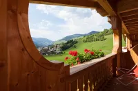 Hotel Mareo Dolomites - Mountain view