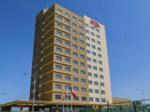 Hampton Inn & Suites by Hilton Puebla โรงแรมในปวยบลา