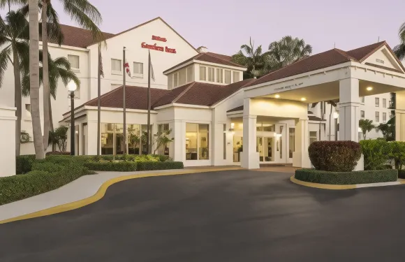 博卡－拉頓希爾頓花園酒店