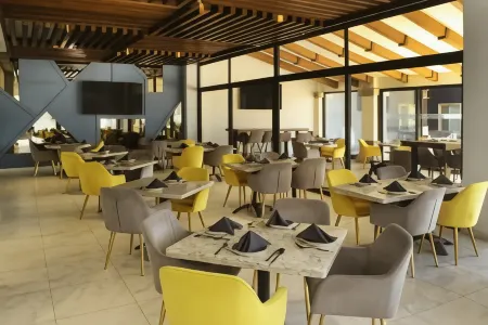 DoubleTree Suites by Hilton Hotel Saltillo