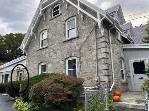 Beautiful 1 Bedroom, 1 Bathroom in Medford with WiFi and AC