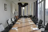 Belvilla Crewe City Centre Hotel - Lifestyle Hotels in Sandbach