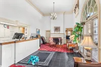 Rodeway Inn Historic - 2-Star