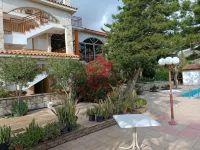 Rantzo Holiday Apartments Hotels in Pissouri