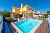 Villa dos Teixos