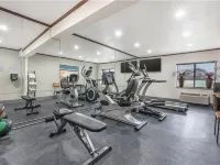 Baymont by Wyndham Champaign Hotels in Champaign