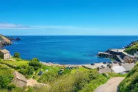 Charming barn in scenic Lamorna valley