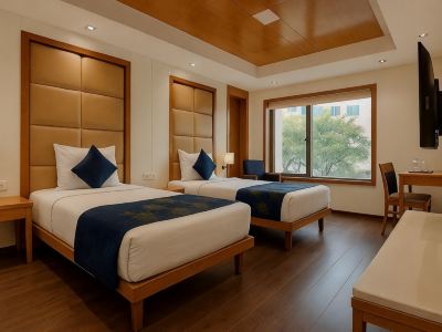 Almondz Hotel