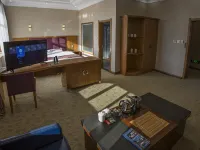 Daxing'anling Huzhong Hotel - parking