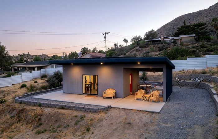 Casa de Azul - Modern Desert Retreat w/MTN VIEWS