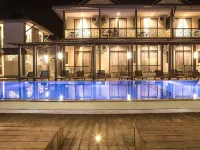 อาเลียเรสซิเดนซ์ โรงแรมใกล้หาดโคก