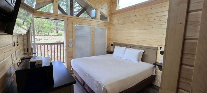 Tiny Home King Room #13C Hotels in Page