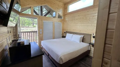 Tiny Home King Room #13C - Gym