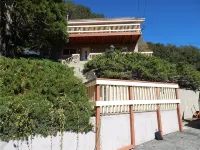 LAKEVIEW CABIN!! AIRCONDITIONED!!  AMPLE PARKING !!