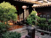 Lin Family Courtyard Homestay (West Street Kaiyuan Temple) Hotel in zona Torre Dongxi