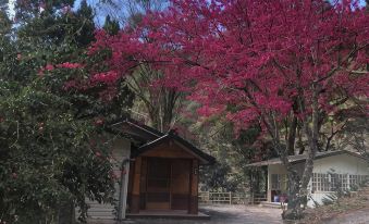 Brook-View Eco-Farm