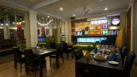 Randiya Sea View Hotel