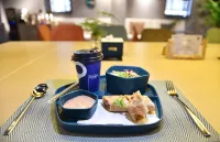 Me Young Me House Hotel (Changsha Wuyi Square Helong Stadium Branch) - พร้อมอาหารเช้า