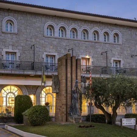 Parador de Vic - Sau