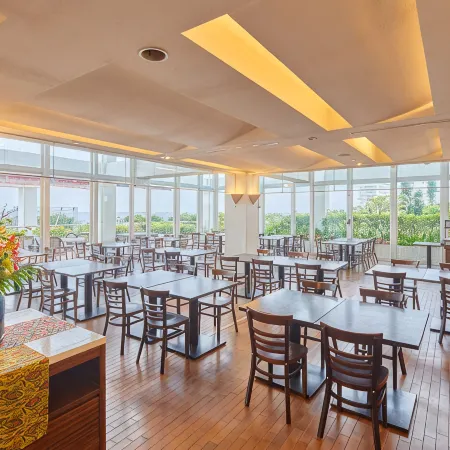 Royal View Hotel Churaumi