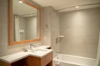 Banff Ptarmigan Inn - Cheap